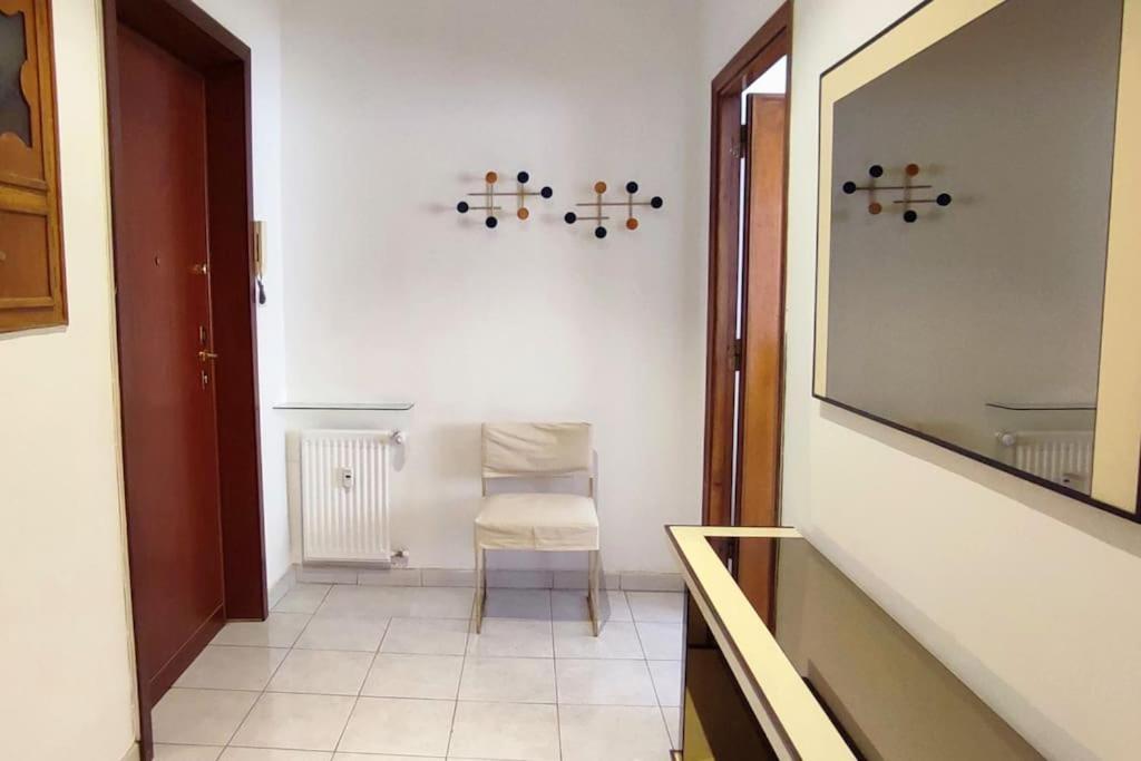 Apartament Happy Domus Roma - Giovagnoli Near Trastevere Zewnętrze zdjęcie